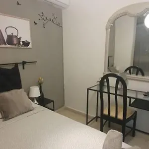 https://apartamento-carranque.hotelsinnerja.org